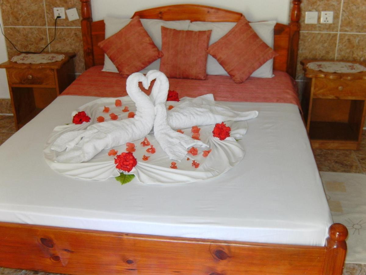 Rising Sun Guesthouse La Digue Pokoj fotografie