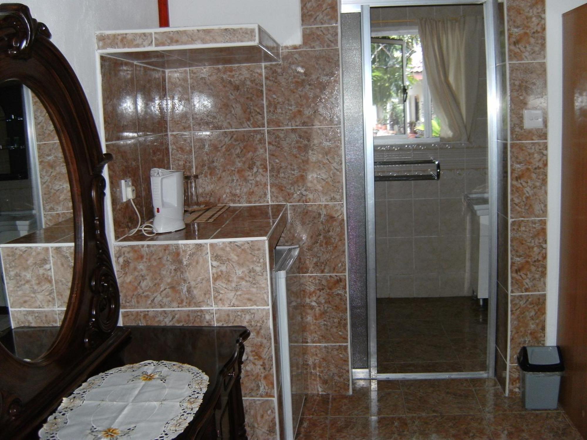 Rising Sun Guesthouse La Digue Pokoj fotografie